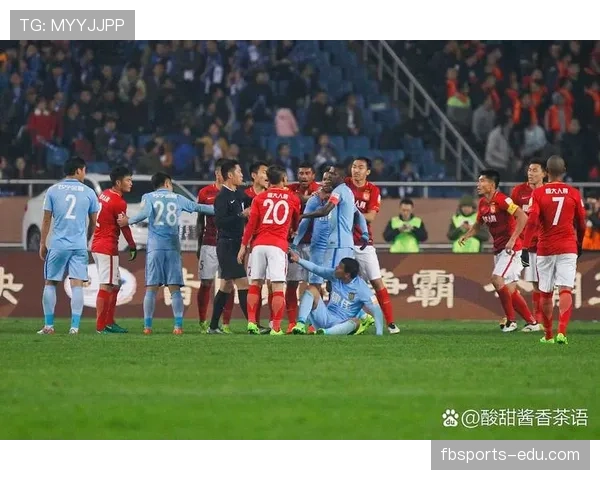 红牌停赛规则详解及其对球队比赛影响的判罚标准