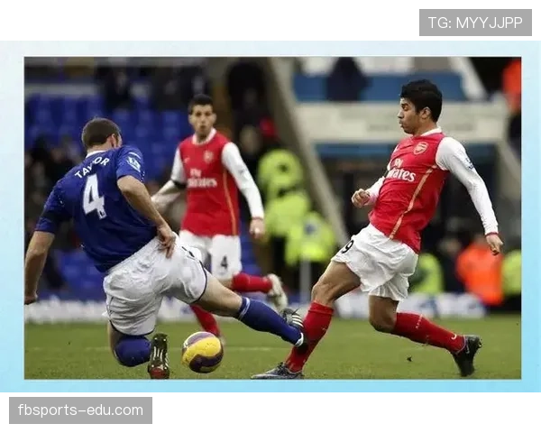 场外暴力行为如何影响足球比赛的判罚和纪律处理规则解析